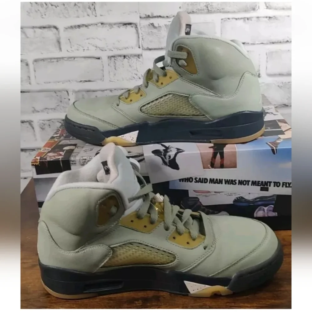 Nike Air Jordan 5 Retro 'Jade Horizon' Men's Size 9 DC7501-300 w/box